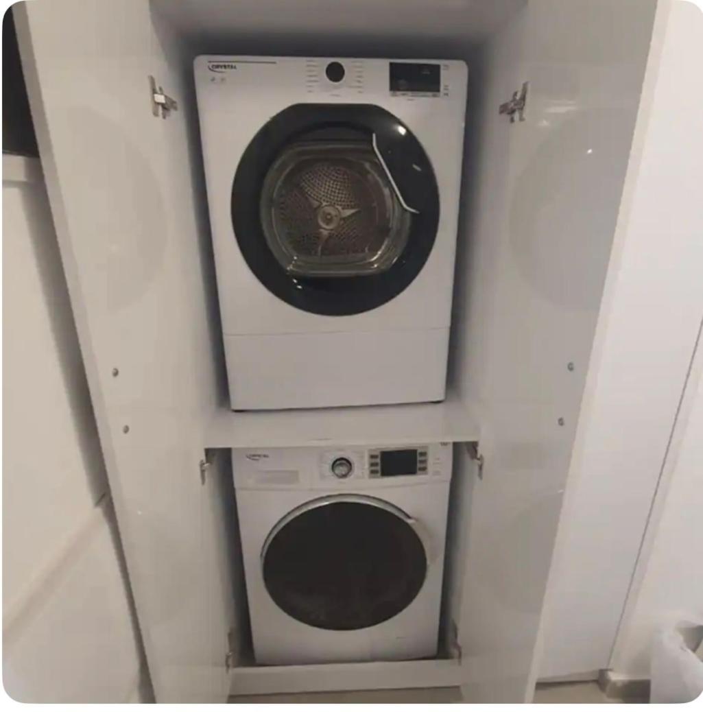 巴特亚姆Ryo 11 דירת נופש חדשה על חוף הים נוף לים公寓 外观 照片